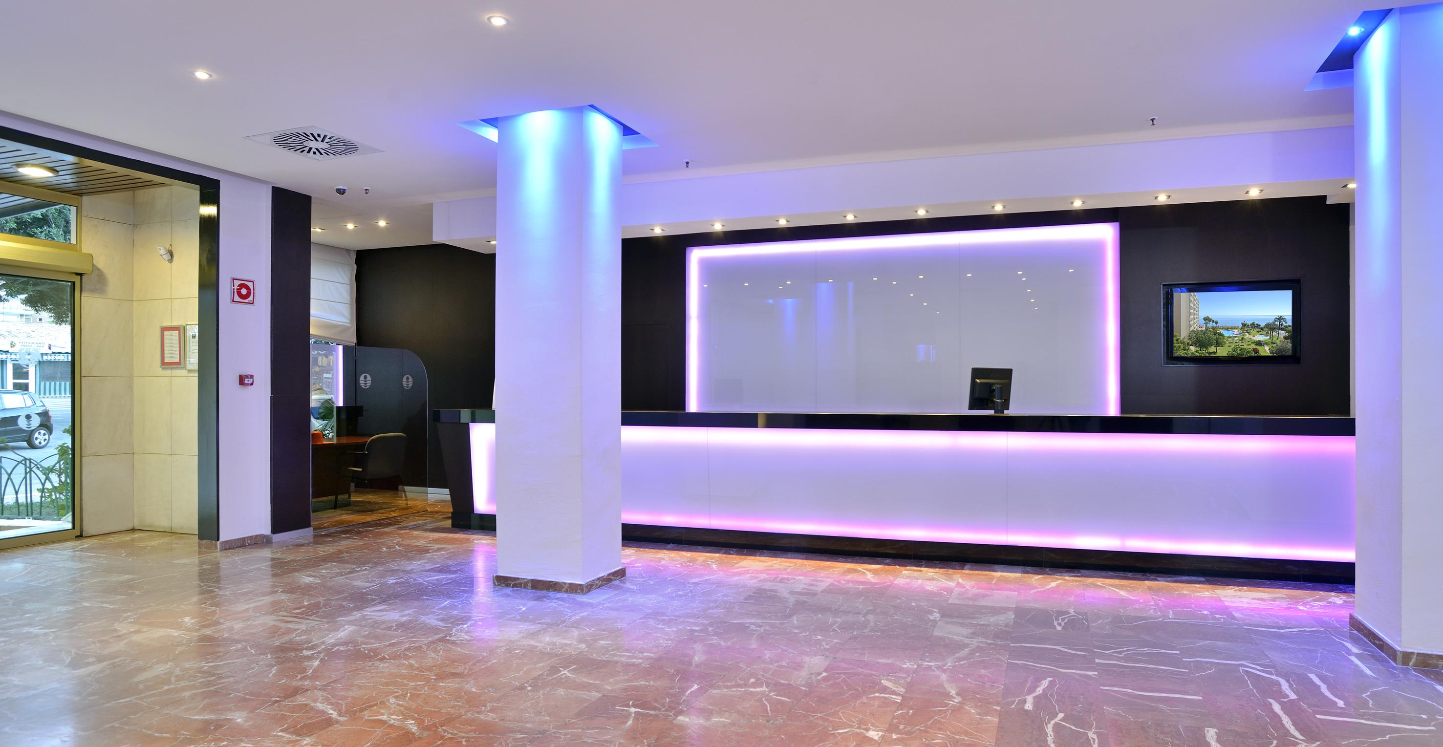 Sol Puerto Marina Apart otel Torremolinos Dış mekan fotoğraf