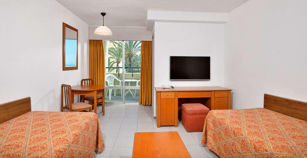 Sol Puerto Marina Apart otel Torremolinos Oda fotoğraf