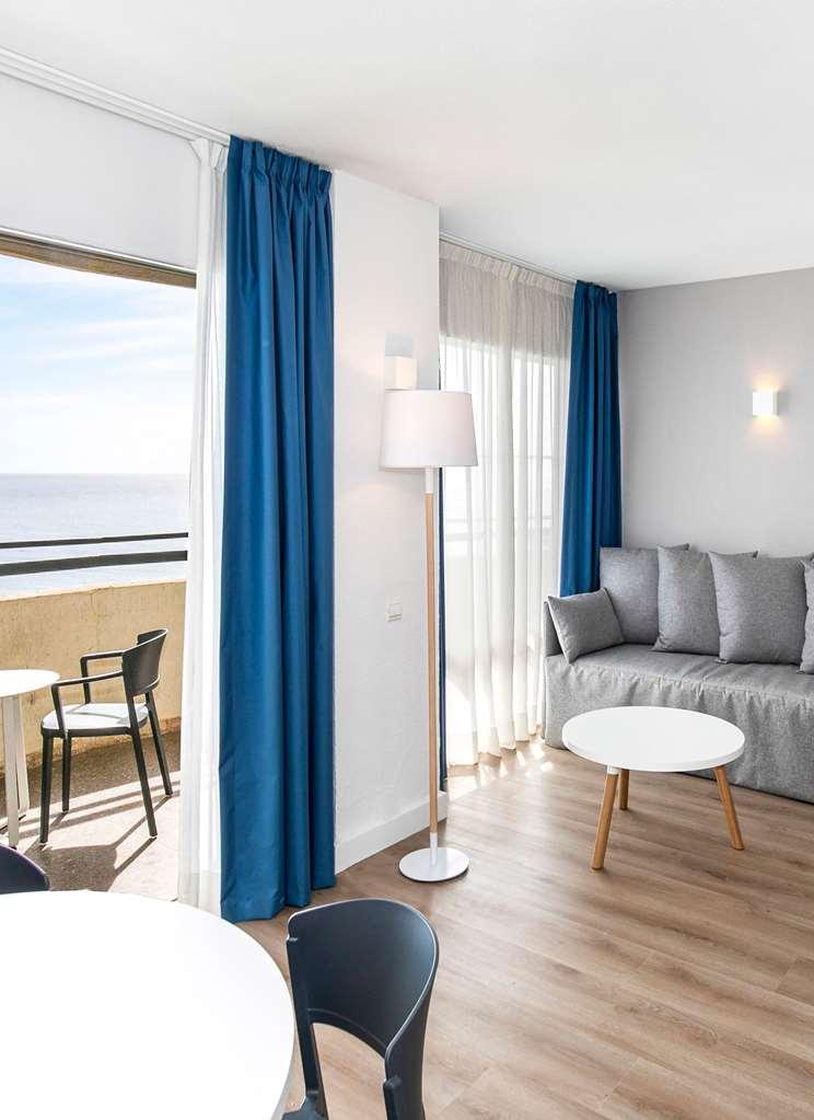 Sol Puerto Marina Apart otel Torremolinos Oda fotoğraf